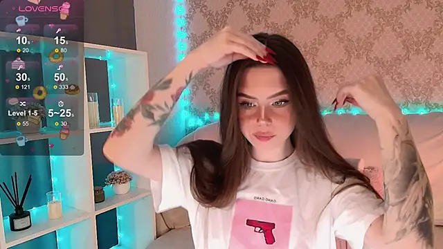 HolyMiax online show from 06-12-26, 04:11