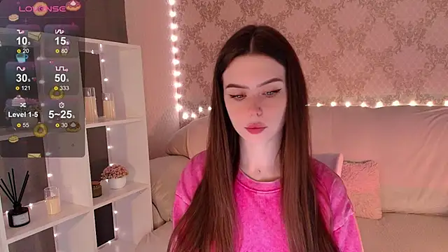 HolyMiax online show from 06-17-26, 01:52