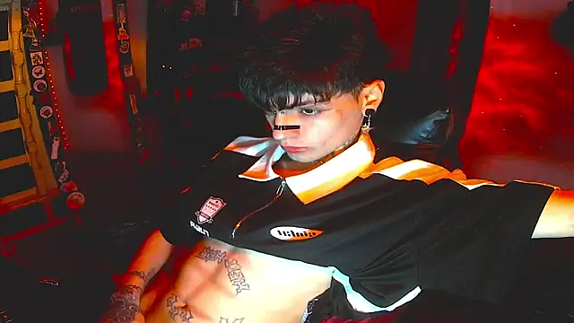 Snapshot of prince_x_dark chatting on 11-20-25, 09:31 prince x dark online show from 11-20-25, 09:31