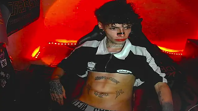 Snapshot of prince_x_dark chatting on 01-09-26, 07:44 prince x dark online show from 01-09-26, 07:44