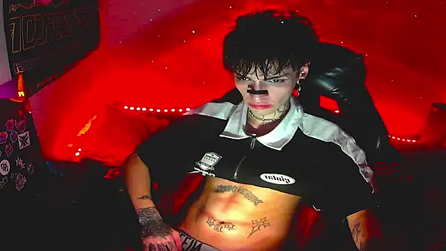 Snapshot of prince_x_dark chatting on 01-16-26, 07:45 prince x dark online show from 01-16-26, 07:45