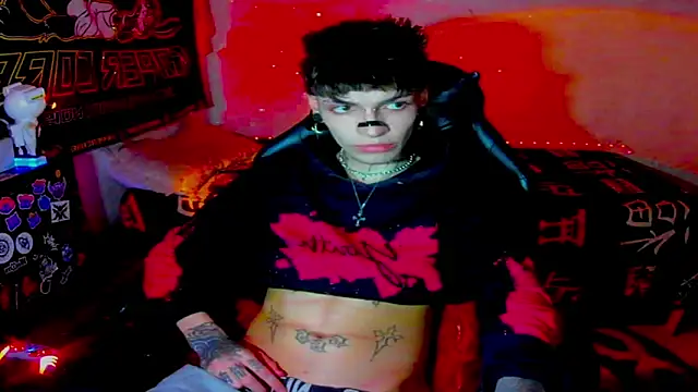 Snapshot of prince_x_dark chatting on 02-16-26, 07:37 prince x dark online show from 02-16-26, 07:37