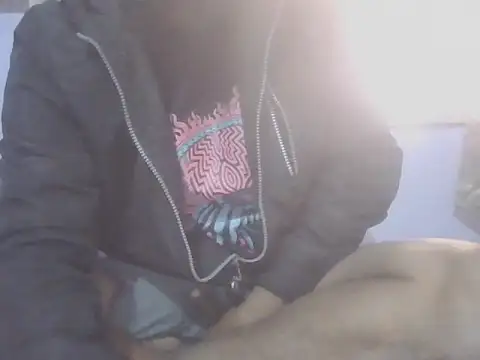 Snapshot of Matt6102 chatting on 01-18-26, 04:49 Matt6102 online show from 01-18-26, 04:49