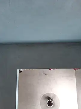 Snapshot of Tamil_riyalini12 chatting on 02-12-26, 12:44 Tamil riyalini12 online show from 02-12-26, 12:44