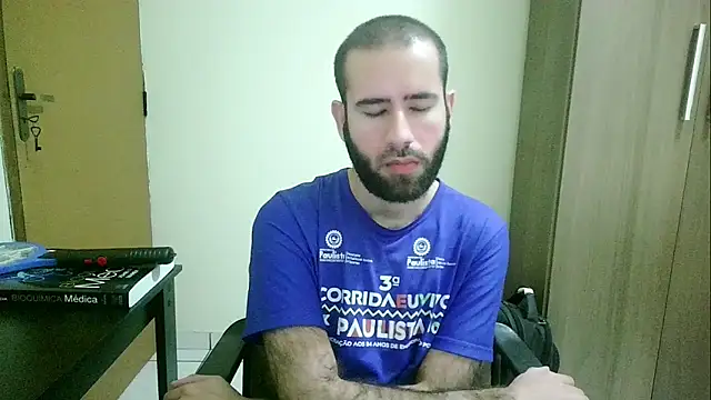 Snapshot of fthrfthr chatting on 09-17-25, 04:14 fthrfthr online show from 09-17-25, 04:14