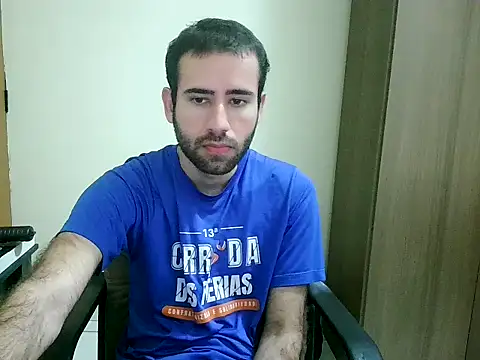 Snapshot of fthrfthr chatting on 10-31-25, 03:07 fthrfthr online show from 10-31-25, 03:07