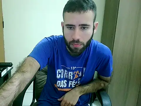 Snapshot of fthrfthr chatting on 11-14-25, 03:16 fthrfthr online show from 11-14-25, 03:16