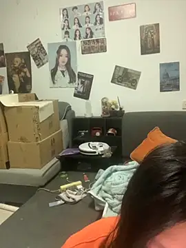 Snapshot of Hui521 chatting on 10-10-25, 03:11 Hui521 online show from 10-10-25, 03:11