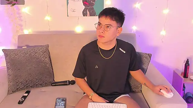 Young Ben online show from 04-26-26, 01:14