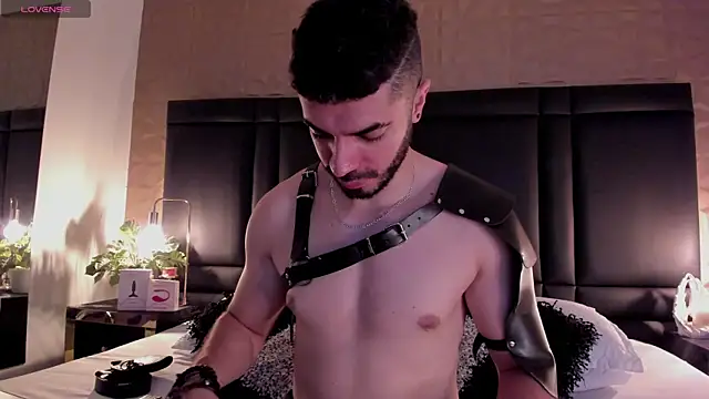 AxelThompson  online show from 11-01-25, 11:34