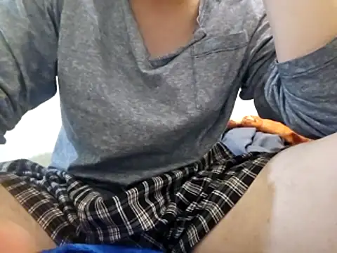 Mateusz179801 online show from 01-05-26, 07:39