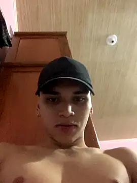 Snapshot of dailydosam chatting on 11-25-25, 01:11 dailydosam online show from 11-25-25, 01:11