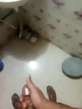 Snapshot of zim200 chatting on 02-19-26, 05:20 zim200 online show from 02-19-26, 05:20