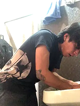 Snapshot of Ghostben chatting on 09-30-25, 08:58 Ghostben online show from 09-30-25, 08:58