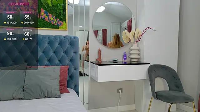 SiennaPierce online show from 10-21-25, 04:24