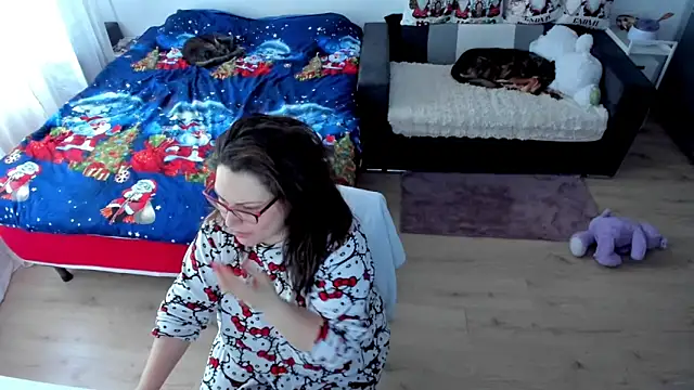 Squirt Kimm online show from 12-05-25, 09:40