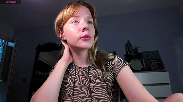  CuteAsFuck  online show from 08-01-26, 04:28