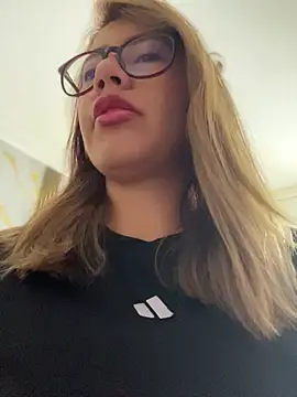 sara calderon online show from 10-09-25, 01:20