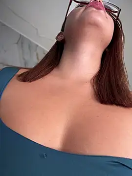 sara calderon online show from 04-19-26, 01:43