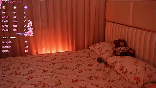 LiaGotti online show from 03-08-26, 02:04