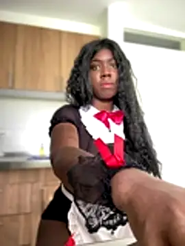 Snapshot of Alexia_24 chatting on 10-30-25, 07:14 Alexia 24 online show from 10-30-25, 07:14