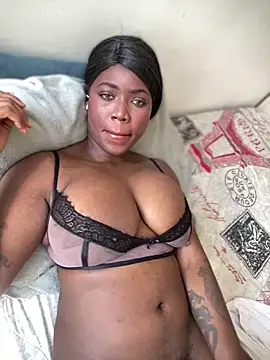 Snapshot of Alexia_24 chatting on 11-22-25, 04:17 Alexia 24 online show from 11-22-25, 04:17