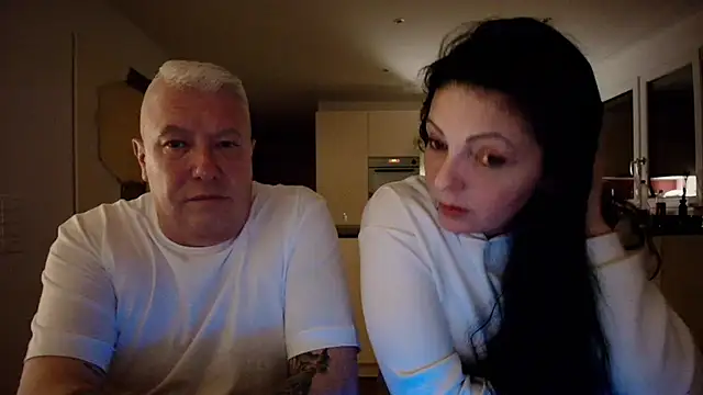 Snapshot of Kinky_Couple69 chatting on 02-12-26, 08:48 Kinky Couple69 online show from 02-12-26, 08:48