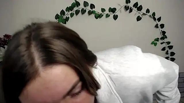 Magic Katarina  online show from 10-07-25, 06:54