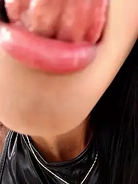 Juliana Xander online show from 09-16-25, 02:07