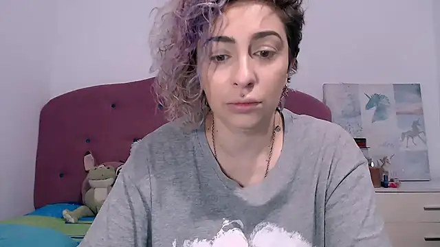 Snapshot of AAARUNY chatting on 01-16-26, 12:31 AAARUNY online show from 01-16-26, 12:31