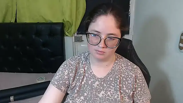 KrystalAdams online show from 04-18-26, 08:20