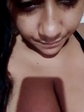 Snapshot of srtsara chatting on 02-19-26, 03:57 srtsara online show from 02-19-26, 03:57