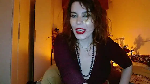 Snapshot of refem9 chatting on 01-12-26, 07:19 refem9 online show from 01-12-26, 07:19