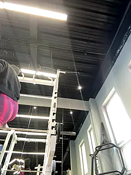 Snapshot of Ninazhang chatting on 11-04-25, 01:27 Ninazhang online show from 11-04-25, 01:27