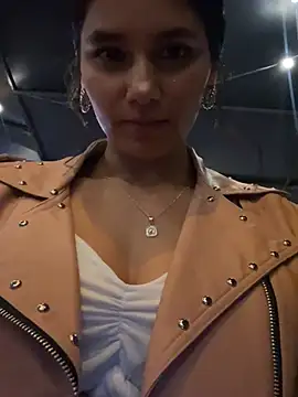 Vaneza G1 online show from 03-14-26, 04:07