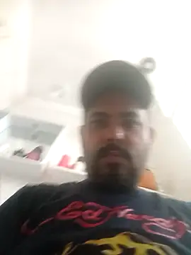 Snapshot of jfgustavo001 chatting on 01-07-26, 03:25 jfgustavo001 online show from 01-07-26, 03:25