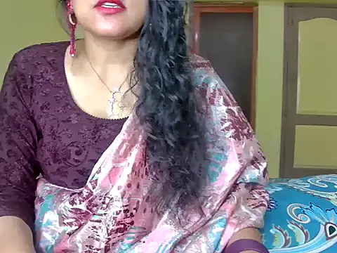 Snapshot of MasTANIYA chatting on 09-24-25, 12:47 MasTANIYA online show from 09-24-25, 12:47