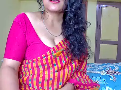 Snapshot of MasTANIYA chatting on 10-10-25, 01:37 MasTANIYA online show from 10-10-25, 01:37