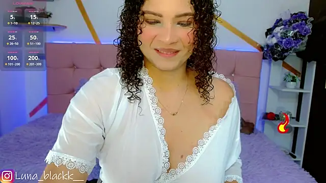 Snapshot of Luna_blackk chatting on 11-30-25, 09:08 Luna blackk online show from 11-30-25, 09:08
