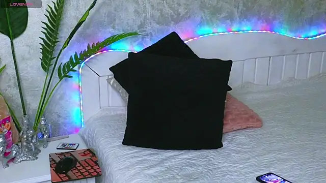 Aelorya online show from 09-16-25, 05:58