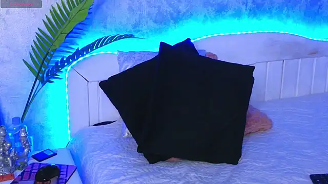 Aelorya online show from 10-01-25, 06:14