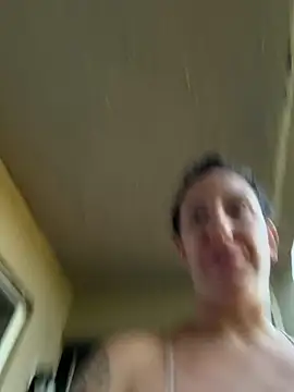 Snapshot of sweetsirenn chatting on 07-17-26, 01:07 sweetsirenn online show from 07-17-26, 01:07