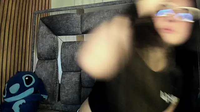 Snapshot of Cherry__Hot chatting on 10-24-25, 12:19 Cherry Hot online show from 10-24-25, 12:19