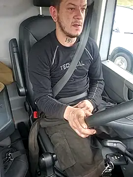 Snapshot of Marsoupilamiiii chatting on 03-24-26, 07:35 Marsoupilamiiii online show from 03-24-26, 07:35