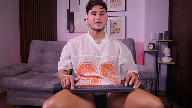 DaviesBrown online show from 11-14-25, 09:02