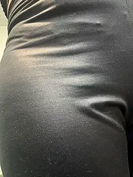 SALOME KORLAND online show from 11-21-25, 11:53