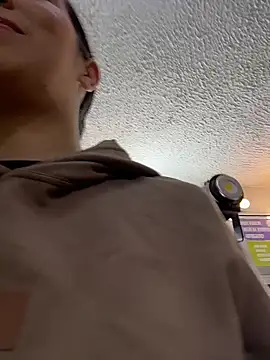 SALOME KORLAND online show from 02-18-26, 07:21