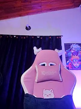 Gaby  Howards online show from 11-11-25, 07:03