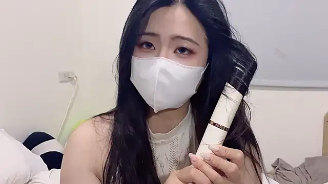 LHeart online show from 09-26-25, 02:43