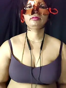 Snapshot of sesiteluguammayi chatting on 04-21-26, 02:04 sesiteluguammayi online show from 04-21-26, 02:04